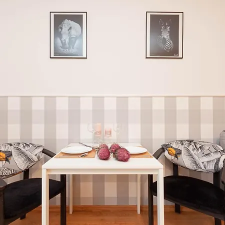 Good Dreams In * Στσέτσιν